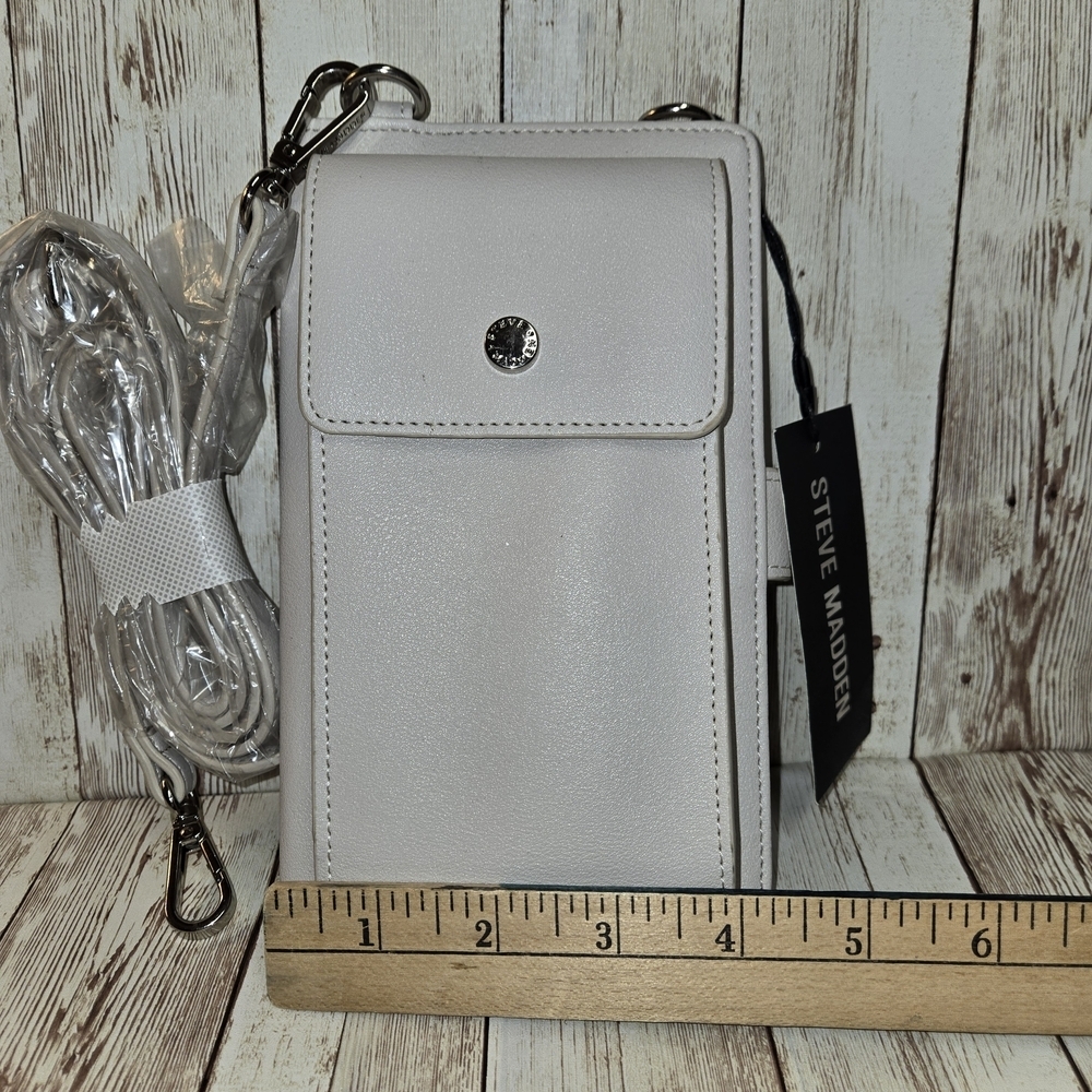Steve Madden Cream Cell Phone Crossbody Bag with Removable Strap NWT New - Picture 3 of 9